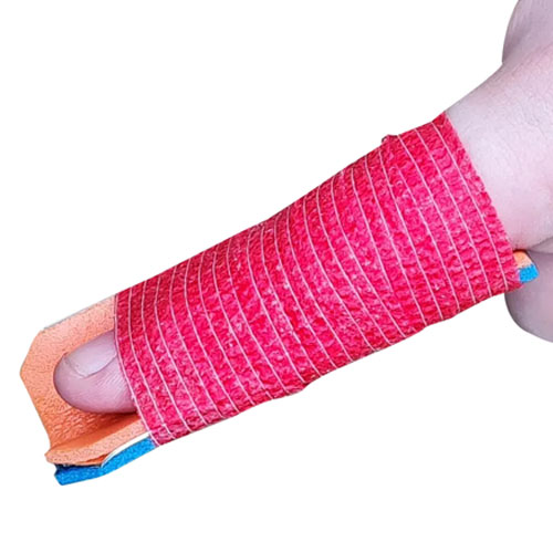 Splint - adjustable finger